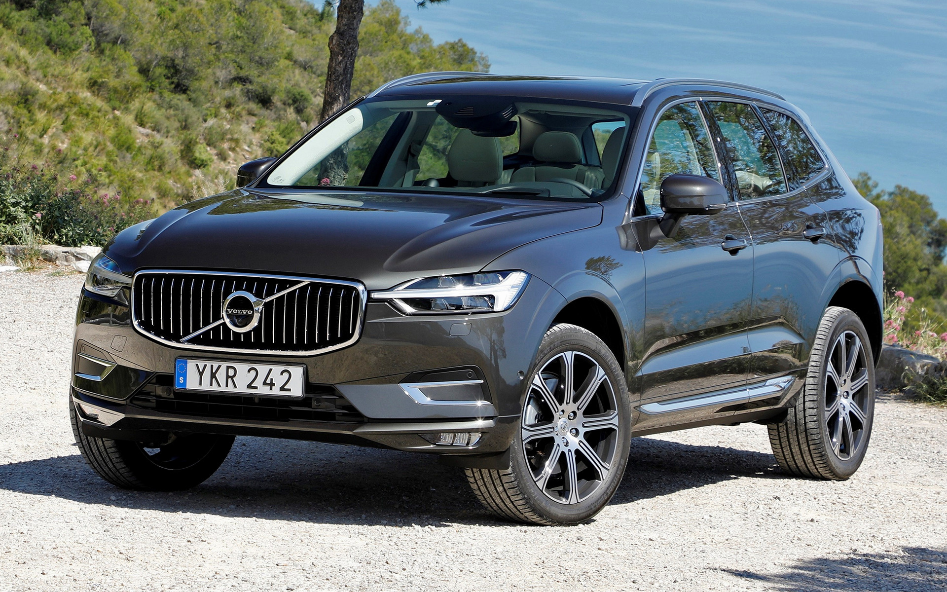 volvo xc60 2017